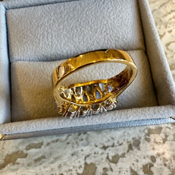 Vintage statement ring. Size 8.5. 925 - Picture 2 of 8